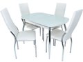 Обеденная группа из стола и четырех стульев белого цвета