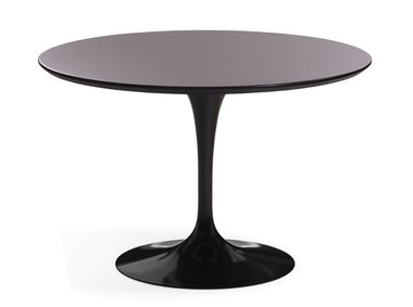 Стол обеденный Apriori T черного цвета