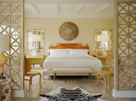 Фотография:  в стиле , Спальня, Декор интерьера, Советы, зеркала в спальни – фото на INMYROOM