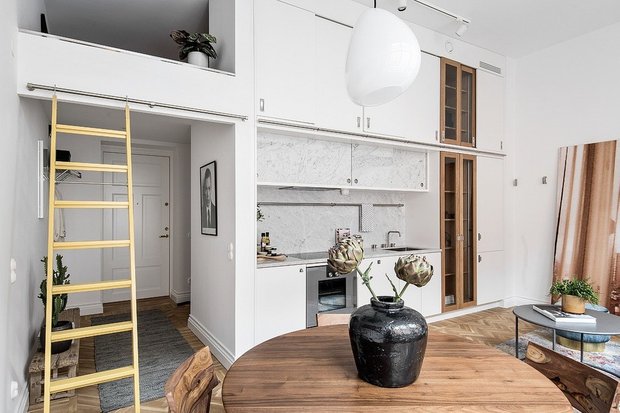 Фотография: Кухня и столовая в стиле Скандинавский, Декор интерьера, Малогабаритная квартира, Квартира, Швеция, до 40 метров – фото на INMYROOM
