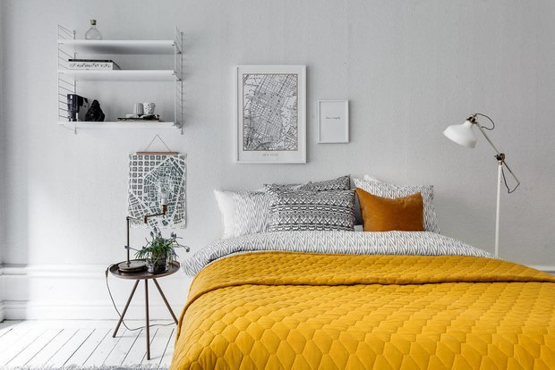 Фотография: Спальня в стиле Скандинавский, Декор интерьера, Цвет в интерьере, pantone, цветовая гамма интерьера – фото на INMYROOM