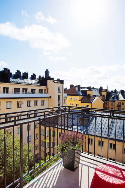 Фотография: Балкон, Терраса в стиле Скандинавский, Лофт, Малогабаритная квартира, Квартира, Дома и квартиры – фото на INMYROOM