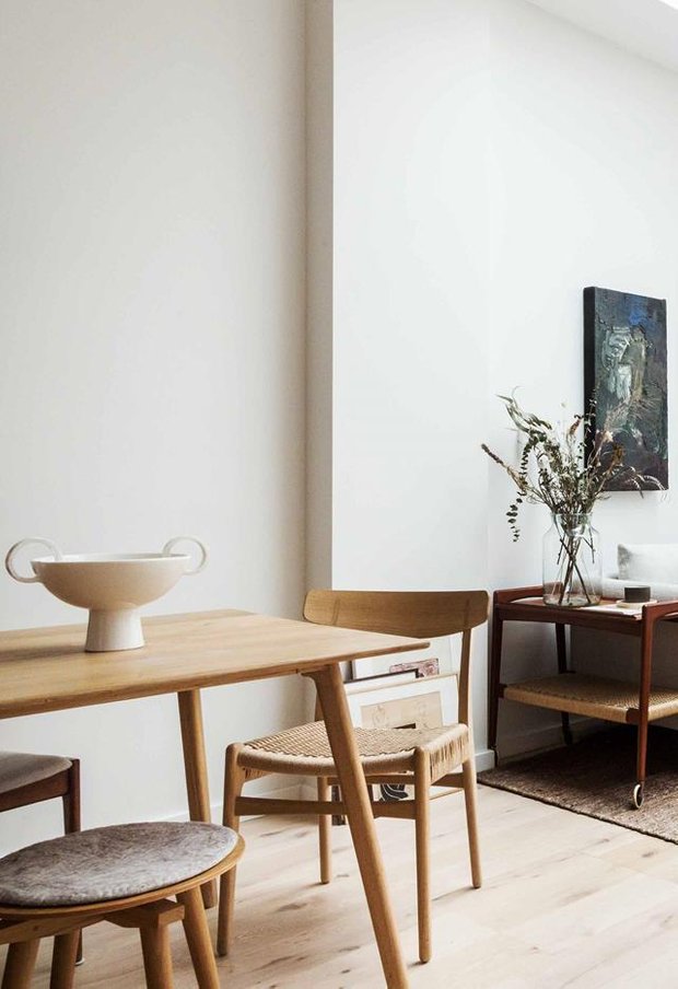 Фотография: Кухня и столовая в стиле Скандинавский, Бежевый, Серый, Дом и дача – фото на INMYROOM
