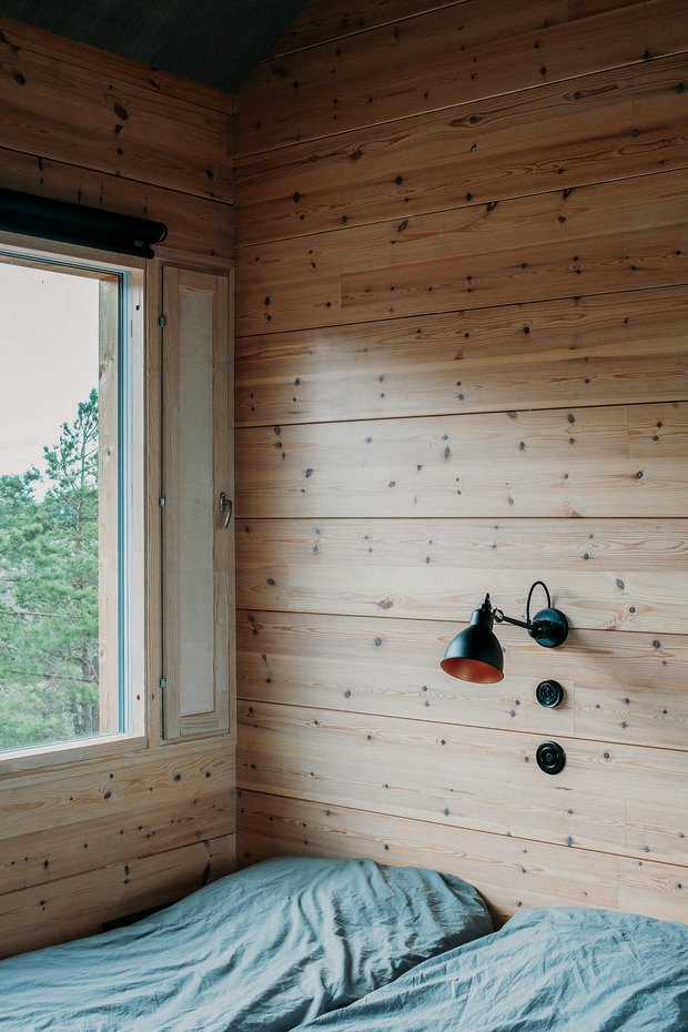 Фотография: Спальня в стиле Минимализм, Дом и дача, Финляндия – фото на INMYROOM