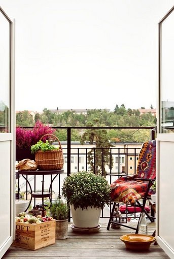 Фотография:  в стиле , Балкон, Советы, как обустроить балкон, объединить балкон с гостиной – фото на INMYROOM