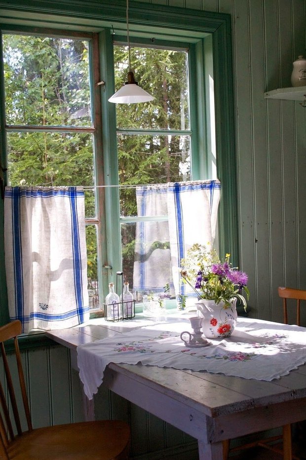 Фотография: Кухня и столовая в стиле Прованс и Кантри, Дом и дача, дача весной – фото на INMYROOM
