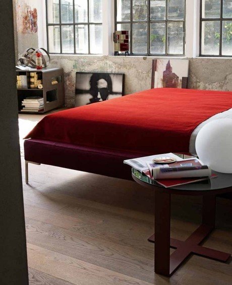 Фотография: Спальня в стиле Лофт, Квартира, Цвет в интерьере, Дома и квартиры, B&B Italia – фото на INMYROOM