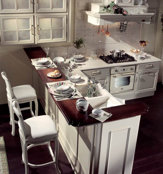 Фотография: Кухня и столовая в стиле Прованс и Кантри, Интерьер комнат, Барная стойка – фото на INMYROOM