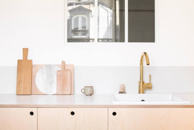 Фотография: Кухня и столовая в стиле Минимализм, Декор интерьера, переделка кухни, до и после – фото на INMYROOM