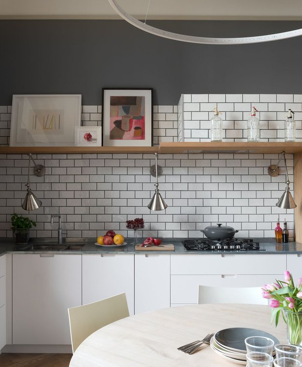 Фотография: Кухня и столовая в стиле Скандинавский, Декор интерьера, Квартира, Англия – фото на INMYROOM