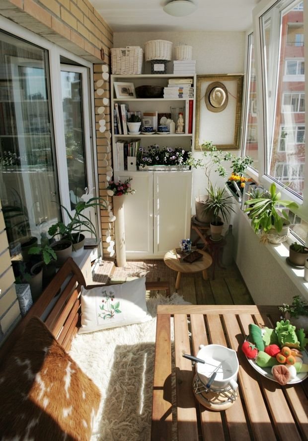 Фотография: Кухня и столовая в стиле Современный, Балкон, Декор интерьера, Квартира, Декор – фото на INMYROOM