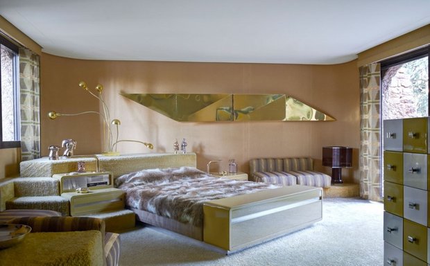 Фотография: Спальня в стиле Современный, Дома и квартиры, Интерьеры звезд – фото на INMYROOM