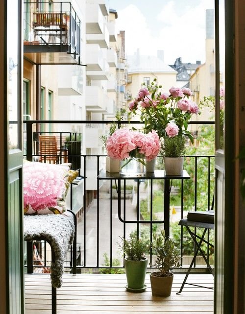 Фотография: Балкон, Терраса в стиле Современный, Интерьер комнат, Барная стойка – фото на INMYROOM