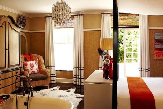 Фотография: Спальня в стиле Прованс и Кантри, Дома и квартиры, Городские места, Отель – фото на INMYROOM