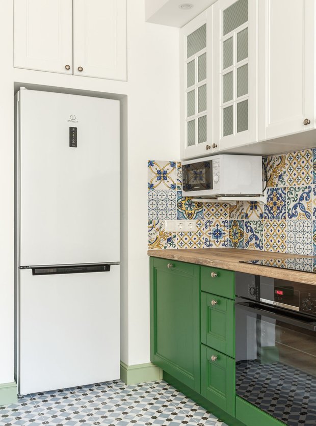 Фотография:  в стиле , Кухня и столовая, Советы, маленькая кухня, как сделать кухню удобной – фото на INMYROOM