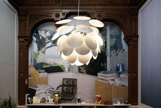 Фотография:  в стиле , Декор интерьера, Marset, Мебель и свет, Светильник – фото на INMYROOM
