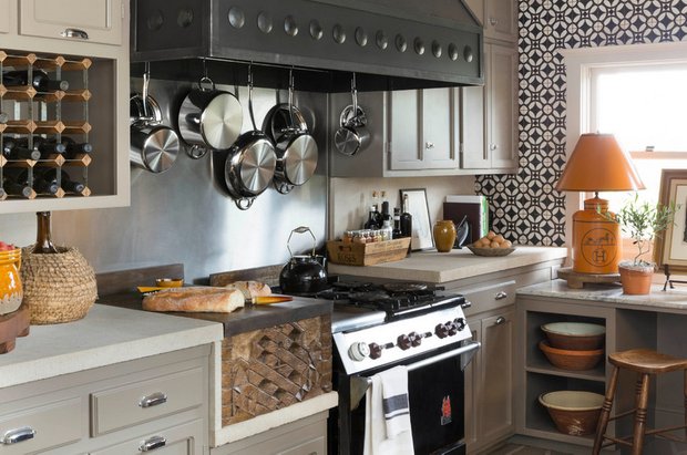 Фотография: Кухня и столовая в стиле Эклектика, Интерьер комнат – фото на INMYROOM
