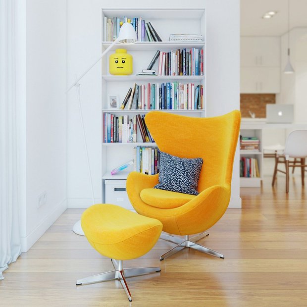 Датский дизайнер Арне Якобсен (Arne Jacobsen) снискал мировую славу в том числе благодаря разработке мебели в 50-е годы прошлого века