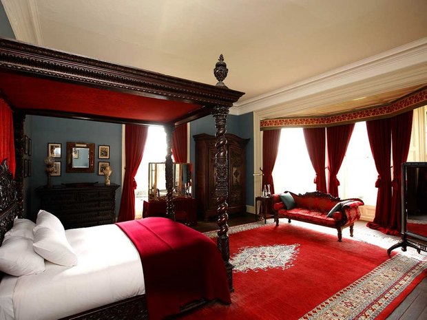Фотография: Спальня в стиле Классический, Декор интерьера, Квартира, Дом, Советы, Дача – фото на INMYROOM