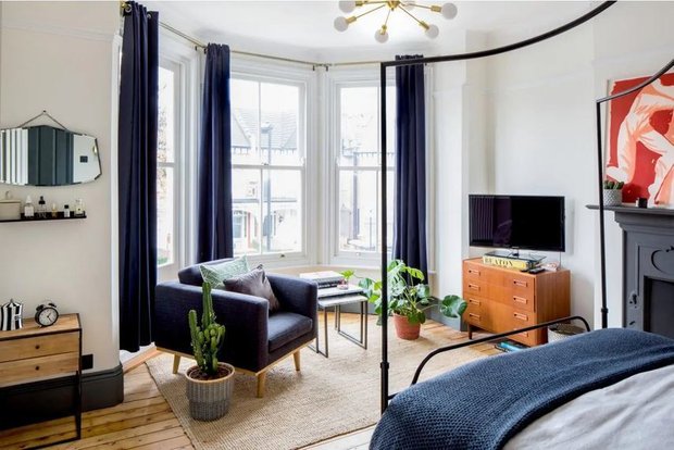 Фотография: Спальня в стиле Скандинавский, Декор интерьера, Лондон, 4 и больше – фото на INMYROOM
