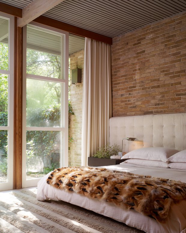 Фотография: Спальня в стиле Скандинавский, Декор интерьера, Текстиль, Декор, Текстиль – фото на INMYROOM