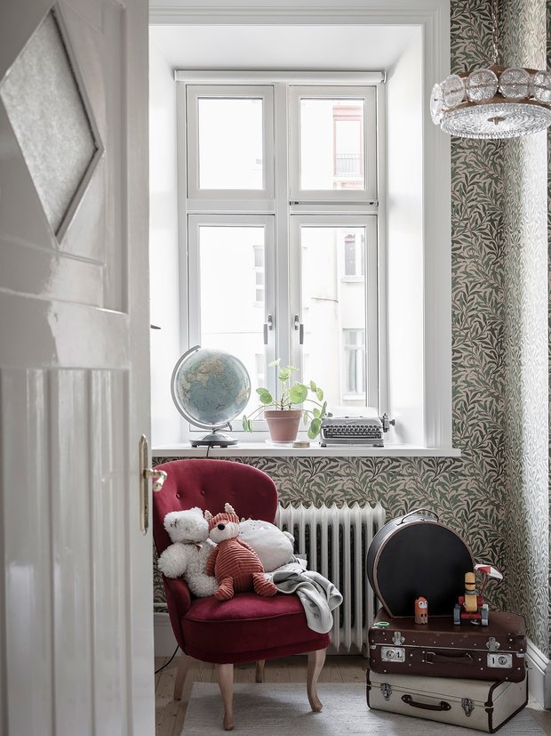 Фотография: Детская в стиле Скандинавский, Декор интерьера, Квартира, Швеция, Белый, Черный, Стокгольм, ИКЕА, хранение вещей, хранение в ванной комнате, 3 комнаты, 60-90 метров – фото на INMYROOM