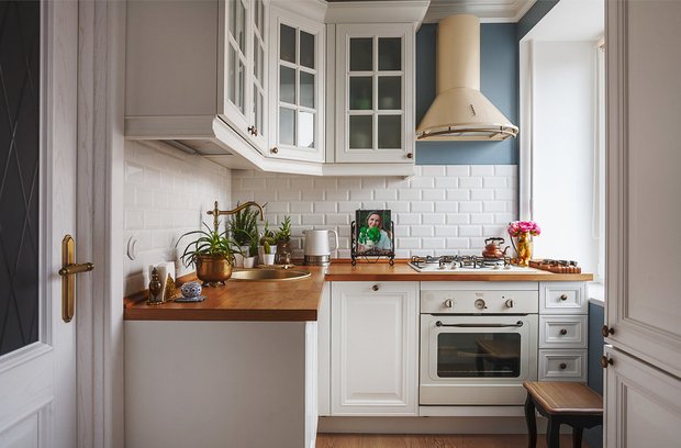Фотография: Кухня и столовая в стиле Прованс и Кантри, Перепланировка, Finish – фото на INMYROOM