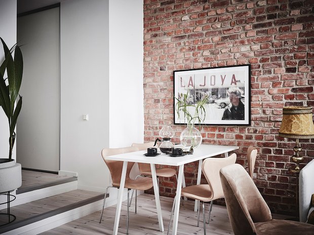 Фотография: Кухня и столовая в стиле Скандинавский, Декор интерьера, Квартира, Швеция, 2 комнаты, 40-60 метров – фото на INMYROOM