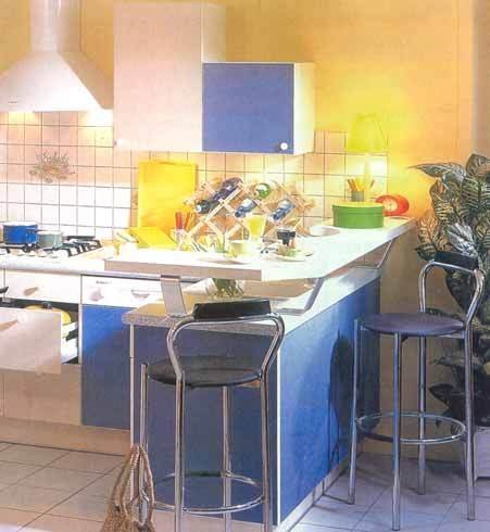 Фотография:  в стиле , Кухня и столовая, Декор интерьера, Мебель и свет – фото на INMYROOM