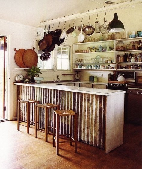 Фотография: Кухня и столовая в стиле Прованс и Кантри, Декор интерьера, Мебель и свет – фото на INMYROOM