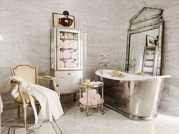 Фотография: Ванная в стиле Прованс и Кантри, Интерьер комнат, Ванна – фото на INMYROOM