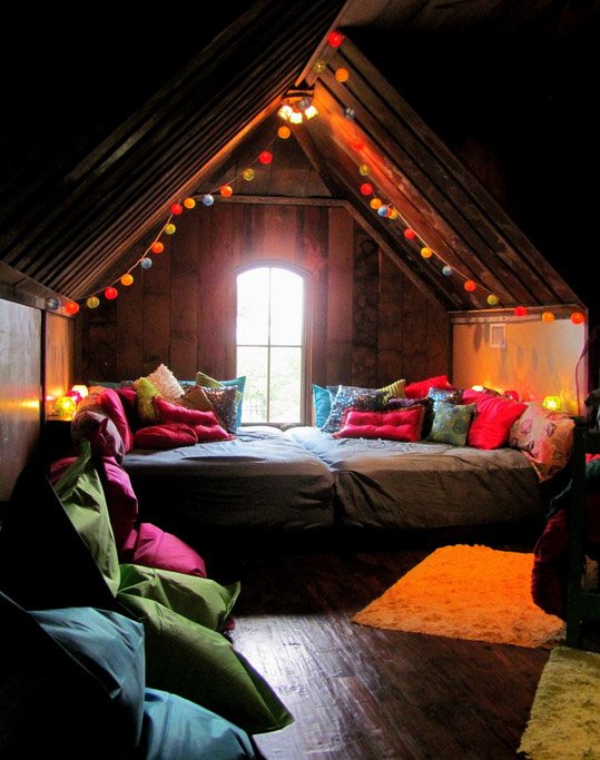 Фотография: Спальня в стиле Восточный, Дом, Чердак, Мансарда – фото на INMYROOM