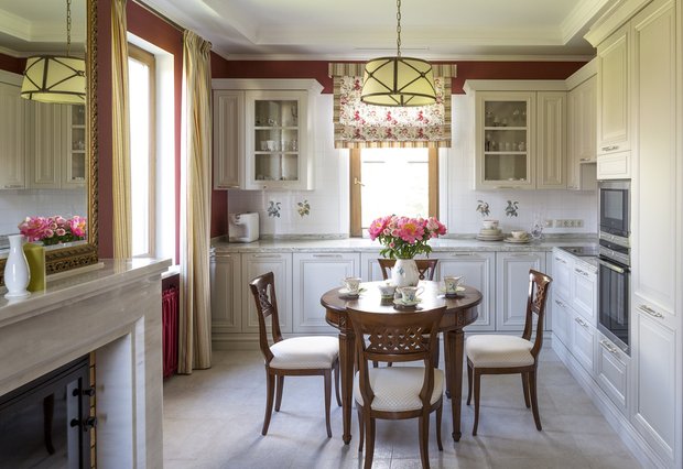 Фотография: Кухня и столовая в стиле Прованс и Кантри, Дача, Дом и дача – фото на INMYROOM