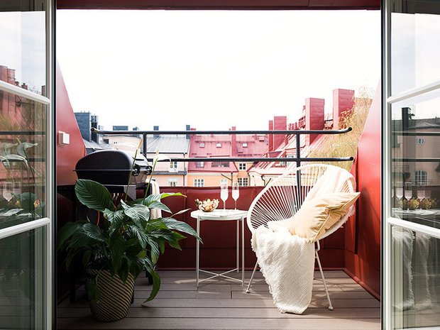 Фотография: Балкон в стиле Скандинавский, Прованс и Кантри, Декор интерьера, Квартира, Швеция, Стокгольм, 3 комнаты – фото на INMYROOM