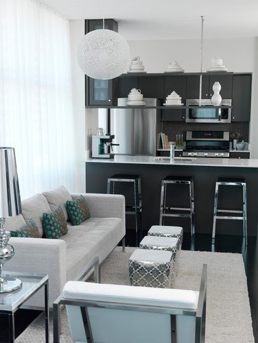 Фотография: Кухня и столовая в стиле Современный, Хай-тек, Интерьер комнат – фото на INMYROOM