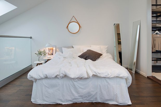 Фотография: Спальня в стиле Скандинавский, Квартира, Дома и квартиры, Стокгольм – фото на INMYROOM