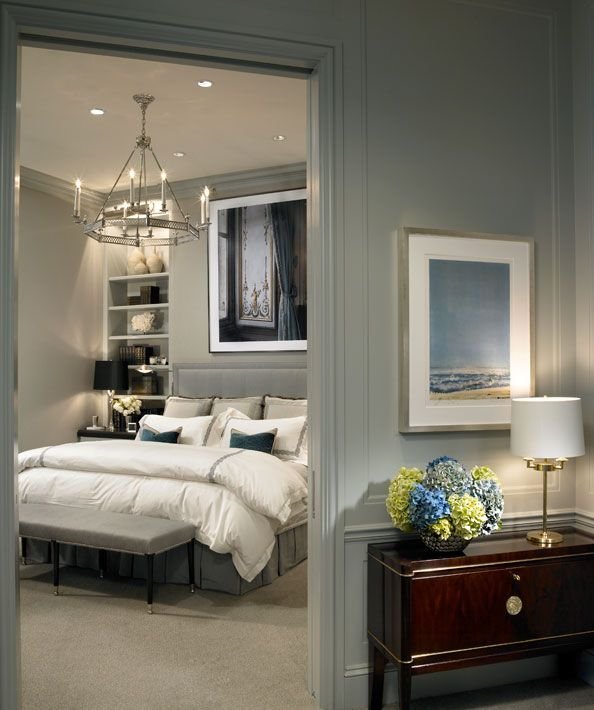 Фотография: Спальня в стиле Классический, Декор интерьера, Дизайн интерьера, Цвет в интерьере – фото на INMYROOM
