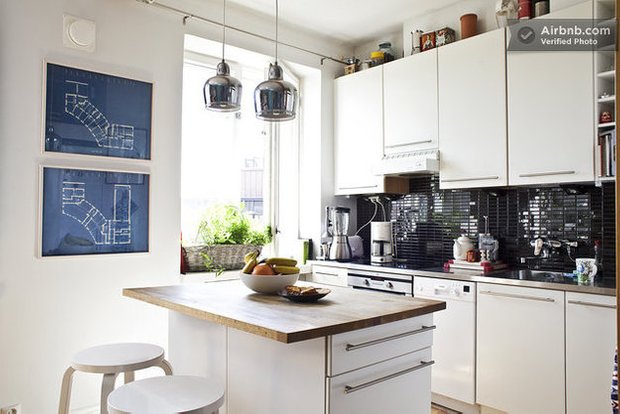 Фотография: Кухня и столовая в стиле Скандинавский, Airbnb – фото на INMYROOM