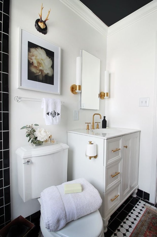 Фотография:  в стиле , Ванная, Советы, нормы освещения в ванной, как сделать ванную уютнее, если скользко в ванной – фото на INMYROOM