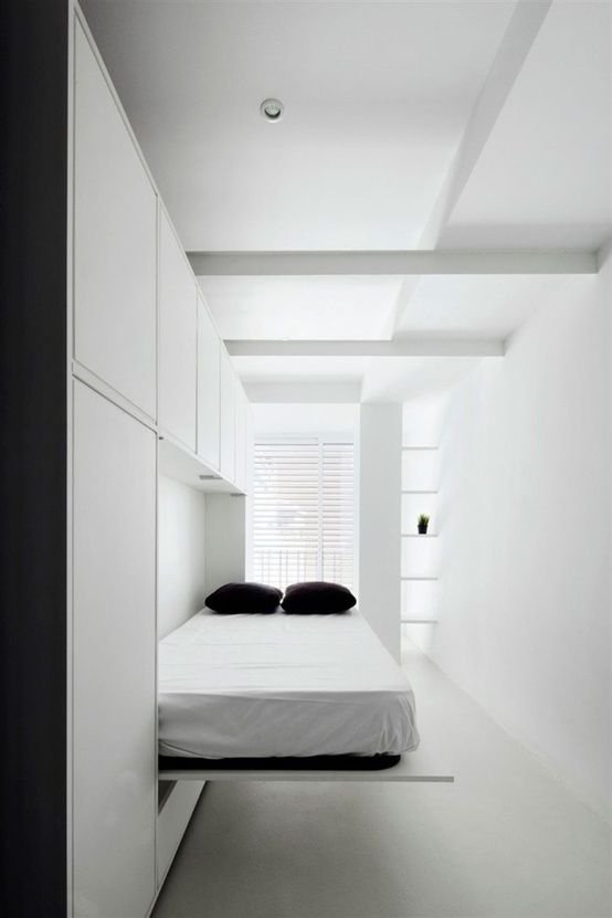 Фотография: Спальня в стиле Минимализм, Советы, Бежевый, Серый, Мебель-трансформер, кровать-трансформер, диван-кровать – фото на INMYROOM
