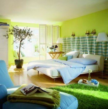 Фотография: Спальня в стиле Современный, Декор интерьера, Малогабаритная квартира, Квартира, Дома и квартиры – фото на INMYROOM