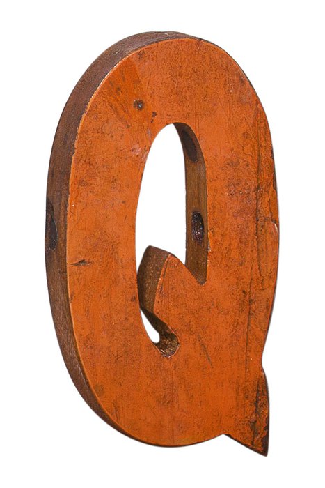 Декор буква Q из фрагмента рыболовецкого судна