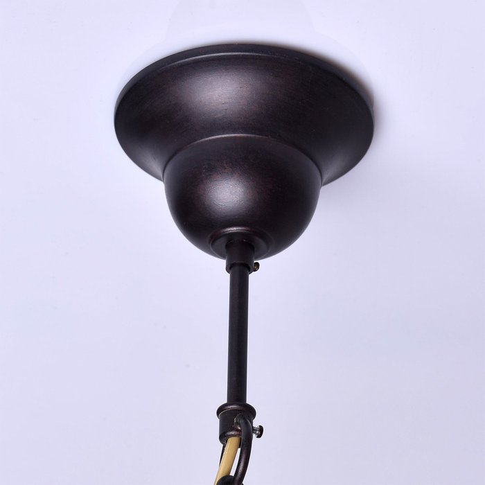 Подвесной светильник Айвенго с кованым основанием