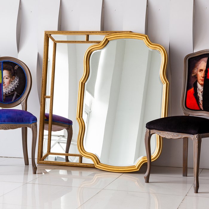 Настенное зеркало Тиль Голд в раме золотого цвета