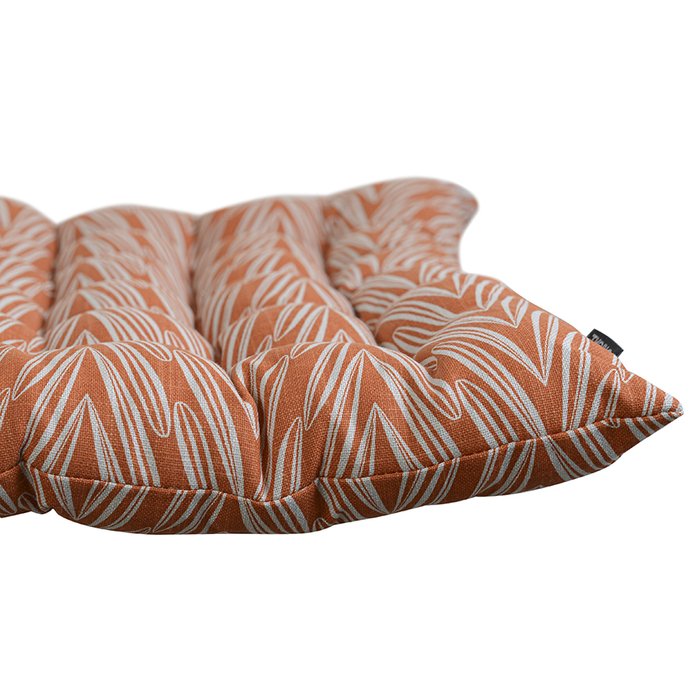 Подушка на стул стеганая из хлопка с графичным принтом Колосья красного цвета