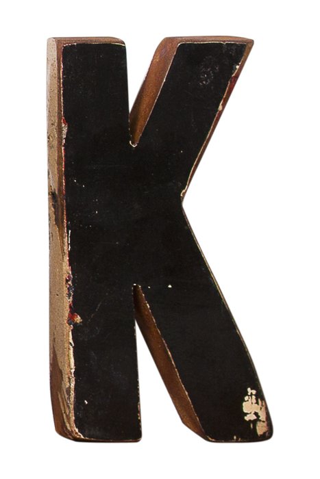 Декор буква K из фрагмента рыболовецкого судна