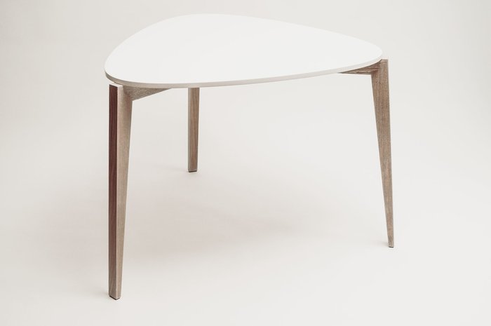 Дизайнерский обеденный стол TorySun Triple - купить Обеденные столы по цене 22120.0