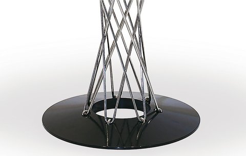 Обеденный стол с эффектом битого стекла