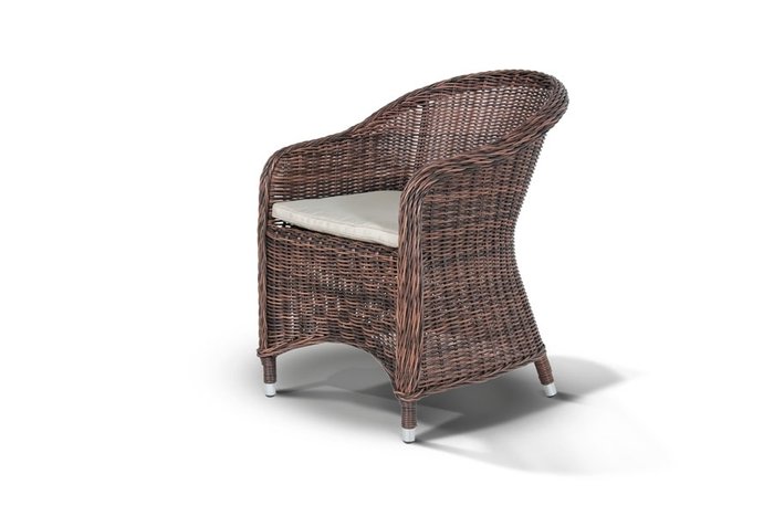 Кресло Равенна темно-коричневого цвета с темно-серыми подушками