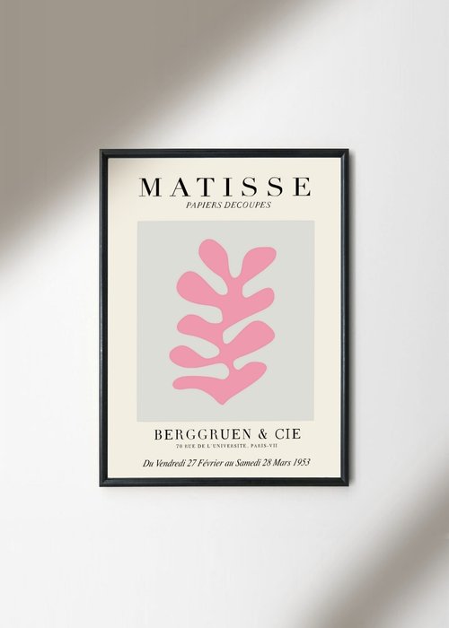 Постер Matisse Papiers Decoupes Pink 70х100 в раме черного цвета